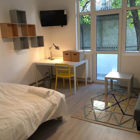 Relaxing Apartment And Great Location Bucharest Exterior photo